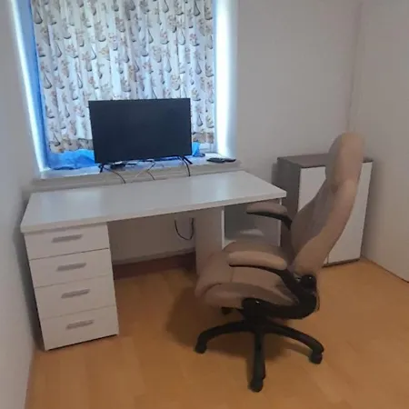 Ela Gar 1 Wg Wohngemeinschaft Apartment Garsten